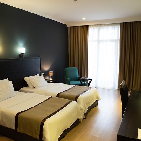 Best Western Tbilisi Art Hotel Extérieur photo