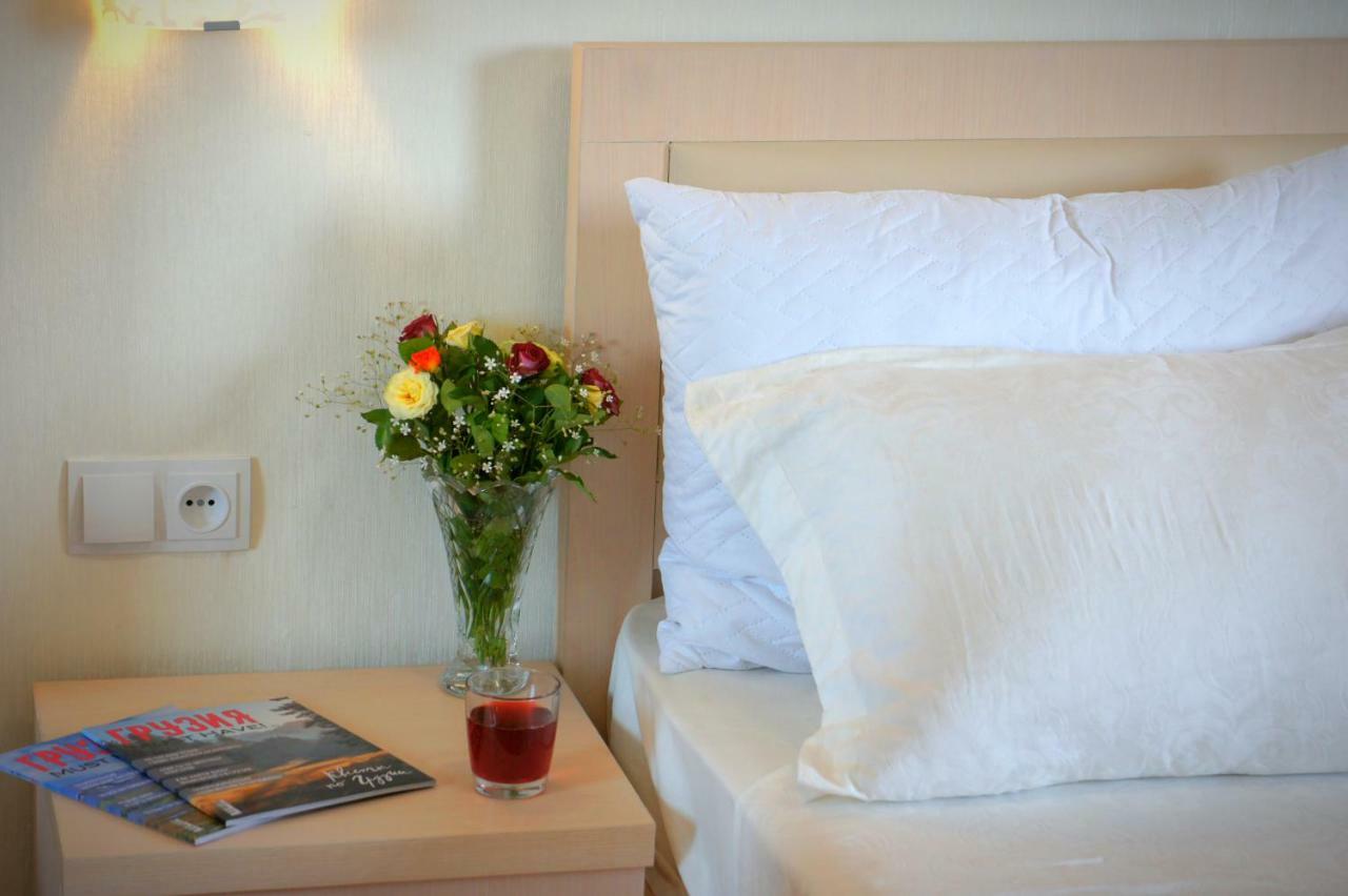 Best Western Tbilisi Art Hotel Extérieur photo